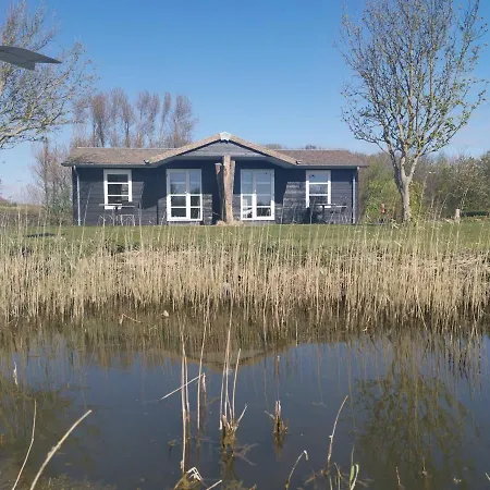 Resort Land & Zee Scharendijke Exterior photo