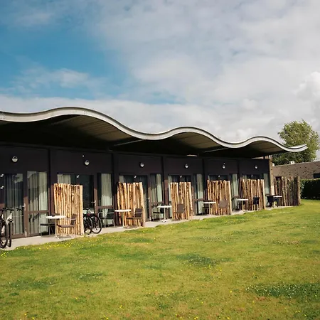Resort Land & Zee Scharendijke Exterior photo