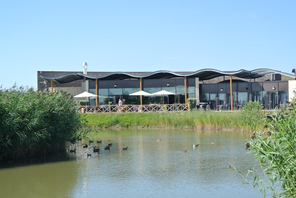 Land & Zee Hotel 3*
